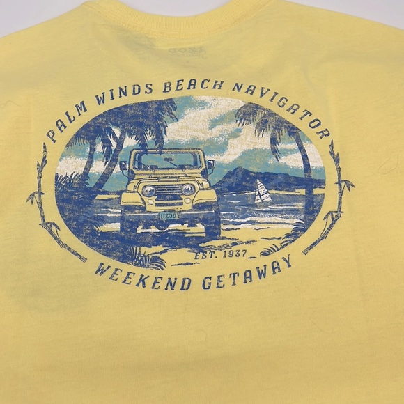 Izod NWT Mens Saltwater Weekend Getaway Tee Shirt Lemon Meringue - Picture 9 of 9